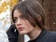 문지혜 | 불명 | 오토바이