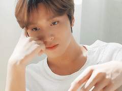 내가 만지는 게 싫어?