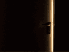 Escape the Ghost House