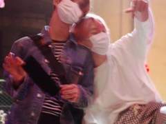 아니 그래서 걔랑 뭔 사인데