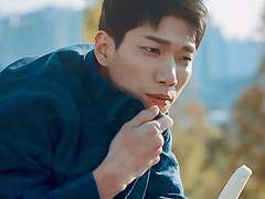 강신재 천사님 모셔요.