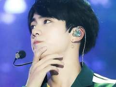 [뷔진] 쉿, 지금은 일코 중입니다만 -01