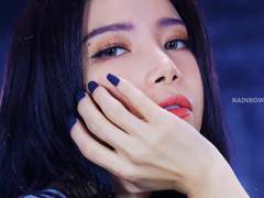 AYA 솔라 보정사진