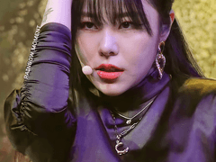 201105 엠카 휘인