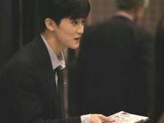 떠나간 널 잊지 못해