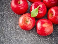 늘 모습을 변형시켜 나타나서 당신들을 놀려먹는 걔