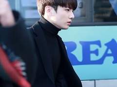 이사님, 저희 할까요. (1)