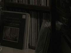 악마를 잠재우며.