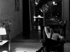 사람은 간덩이 보고 사귀라 그랬거든요.