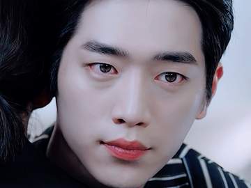 ｜이건욱｜28｜