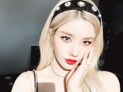 아이즈원 권은비