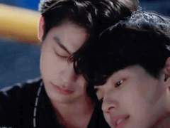 [단편] 우리 서로 사랑하지는 말자