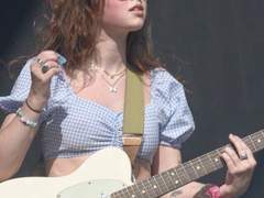 계단이 끝날때까지 걷다보면 뒤돌아봐도 뒤는 안보일 거라고 이별인 줄도 모르게 이별하는 거라고