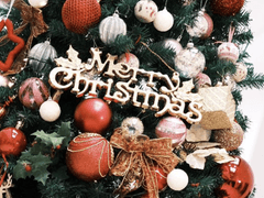 크리스마스 이브에도