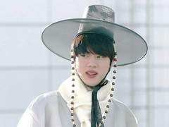 개나리 색 거문고 소리를 따라가니-01