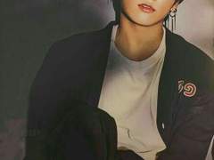 [전정국/김남준] 포스터 속에서 걸어나온 남자 :: 04