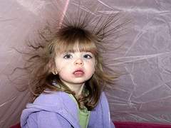 에세이를 쓰니 찌릿찌릿하다.