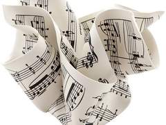 숨 막히는 싸락눈에 정신을 잃었다