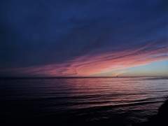 그때는 네 옆에 있었겠지.