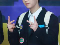 투 도어 드라마 클럽 B