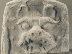 비웅 (非熊 곰은 아님, 비훼非虺: 살무사는 아님)