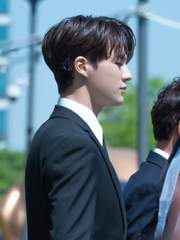 인 디스 디스토피아