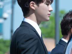 인 디스 디스토피아