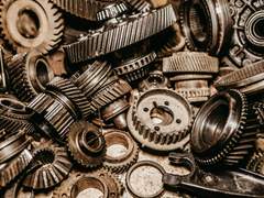 내 가슴에는 칼이 꽂혀있어