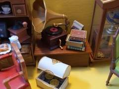 골동품 점 이야기.