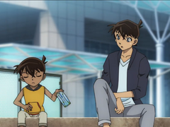 괴도와 탐정의 엉킨 타임라인을 풀어보자