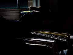 이런 날 떠나지 않겠다고 말해줘.