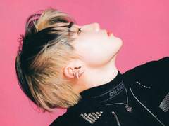 주인공(主人公) : 맹목적으로