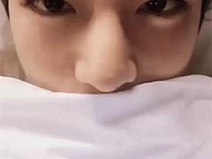 야심한 새벽에 꾸금이 톡