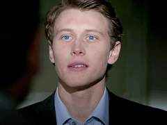 나는 당신을 필요로 하고 있습니다!