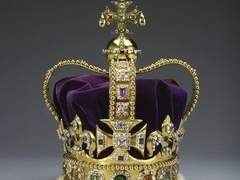 떨어진 조각은 오래가지 못했으며.