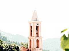 솔레유 마을의 종은 두 번 울린다