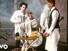 FRIDAY I’m in love