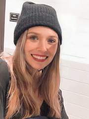 냇완다 | 거기에서는 행복한 거지?