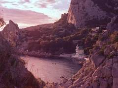 [1] 멜로우 프리티 러블리 앞