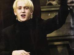 𝚃𝚑𝚎 𝚖𝚘𝚘𝚗𝚕𝚒𝚐𝚑𝚝 𝚠𝚊𝚜 𝚋𝚎𝚊𝚞𝚝𝚒𝚏𝚞𝚕 𝚝𝚑𝚊𝚝 𝚍𝚊𝚢.