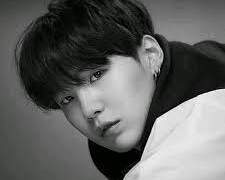 날티나지만 담배는 싫은 고3 민윤기 X 토끼같지만 나쁜 거 좋은 고1 전정국