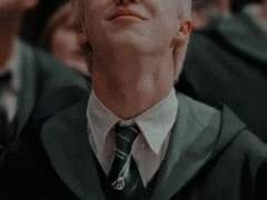 호그와트로 떨어진 주인공