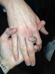 구태여, 기약없을 약속을 위하여.