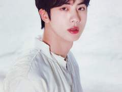 그 사람 앞에서는 웃지 않죠 9