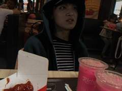 소녀, 소년을 만나다. -6-