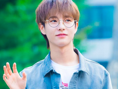 [런쥔] 안경 잘어울리는 중국어 과외쌤 소개받을래?