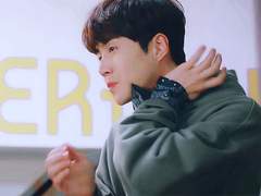 아무것도 쓸 수 없는 백지 같은.