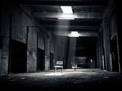 갈등을 유발하는 싹은 뽑아내는 것이 옳다.