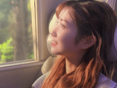 그 여름, 복숭아 향기가 그리워지면 들려오는 보내지 못한 편지의 소리.