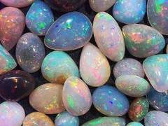 당신의 탄생석을 알려주세요.